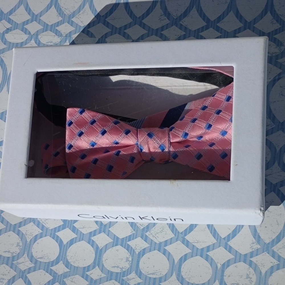 Calvin Klein Pink and Blue Patterned Bow Tie